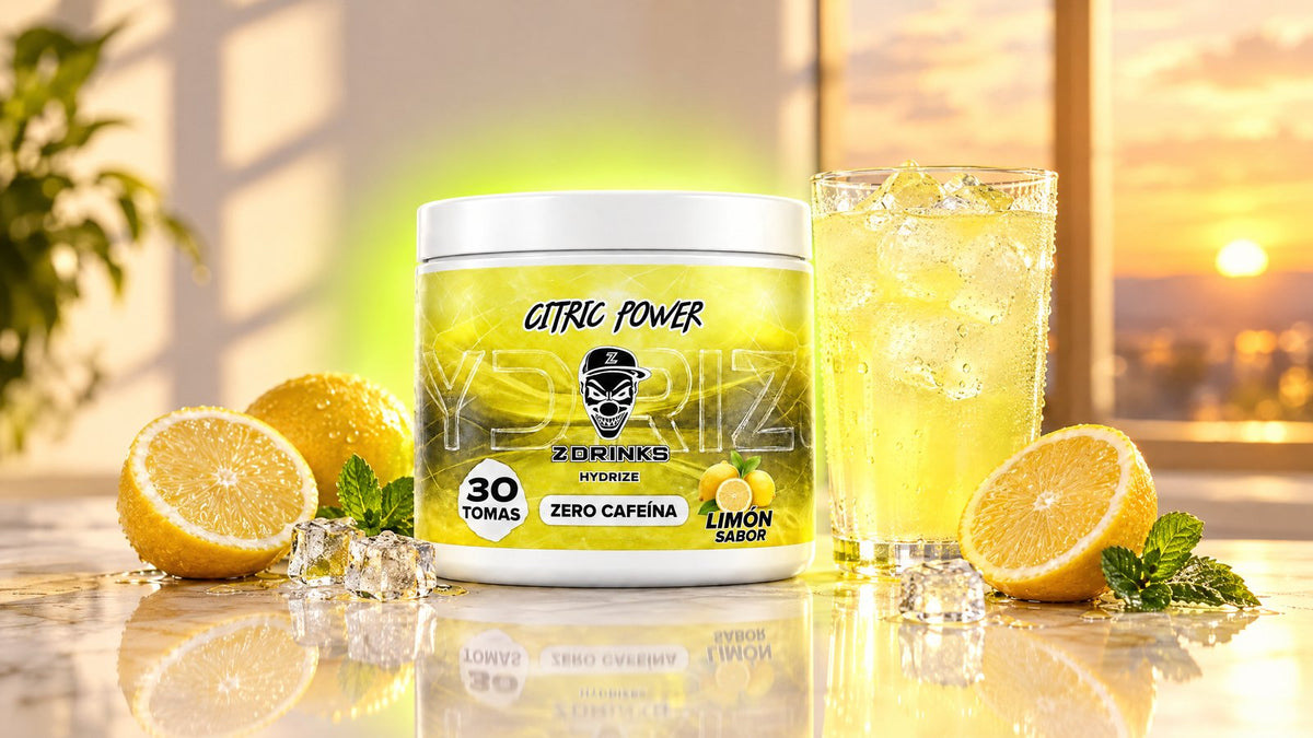 Bebida sin cafeína Z Drinks Hydrize Citric Power con vaso de limón al atardecer