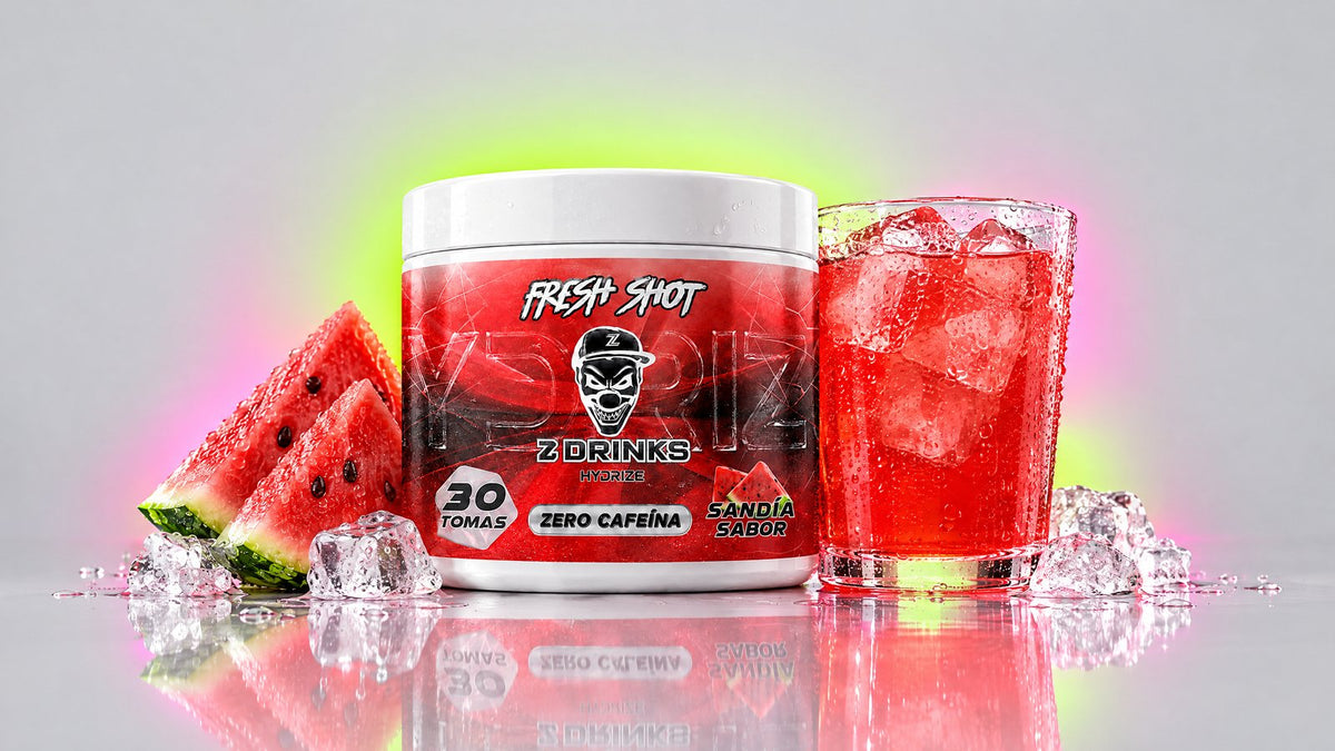 Electrolitos: bote de Hydrize Fresh Shot sabor sandía de Z Drinks junto a un vaso con hielo y sandía