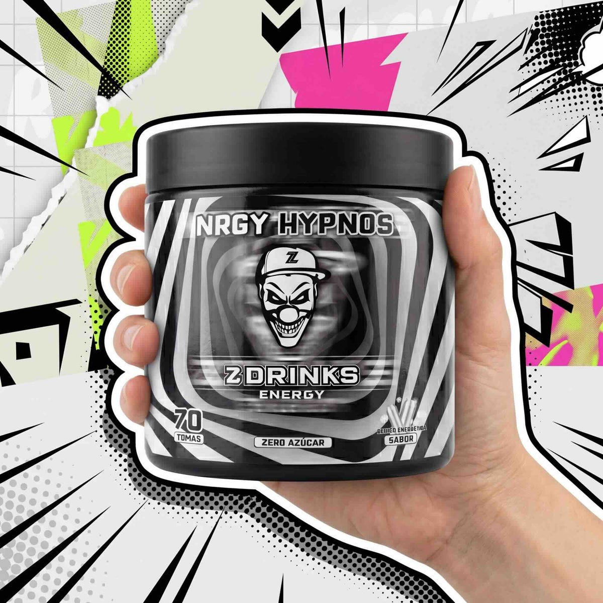 Z Drinks NRGY Hypnos en mano — sabor energética clásica, 70 tomas, 200mg cafeína, foto lifestyle / Z Drinks NRGY Hypnos in hand — classic energy drink flavor, 70 servings, 200mg caffeine, lifestyle photo